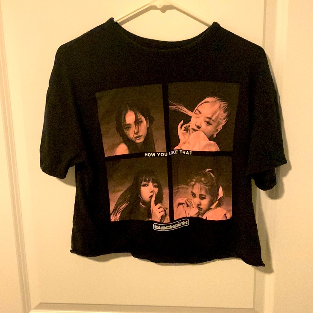 Black pink “how you like that” cropped black tee
